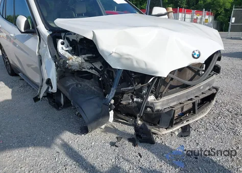 2020 BMW X1 xDrive28I из США, поврежденный, VIN WBXJG9C09L5P61149